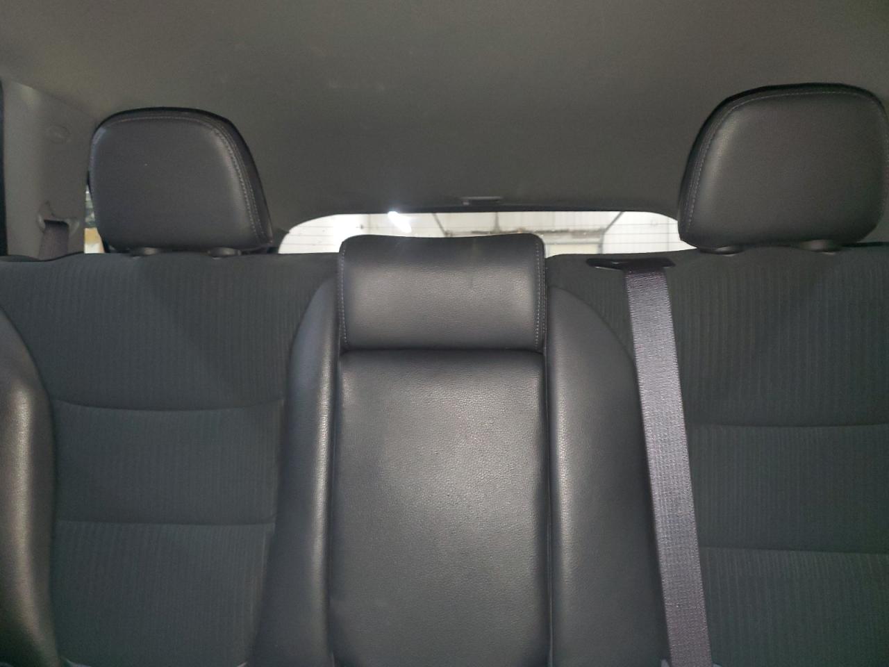 2011 Kia Sorento - Image 10