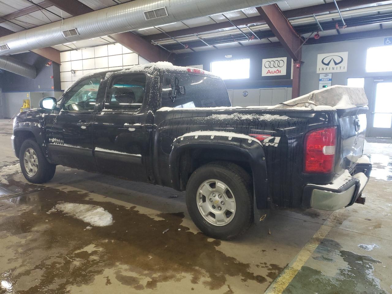 2012 Chevrolet Silverado - Image 2