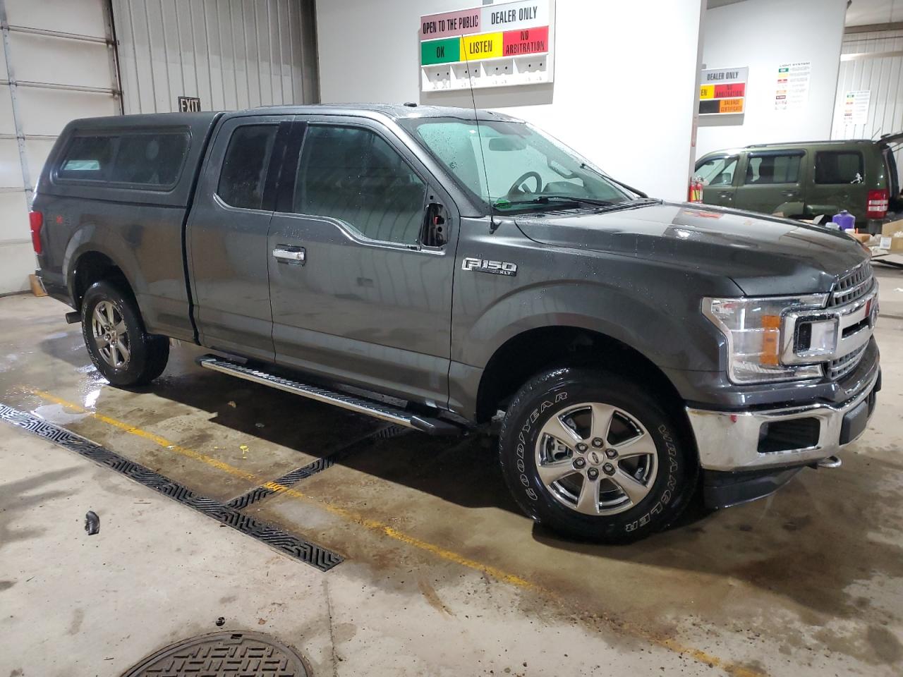 2018 Ford F-150 - Image 4