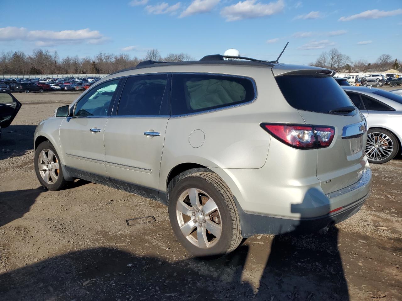 2013 Chevrolet Traverse - Image 2