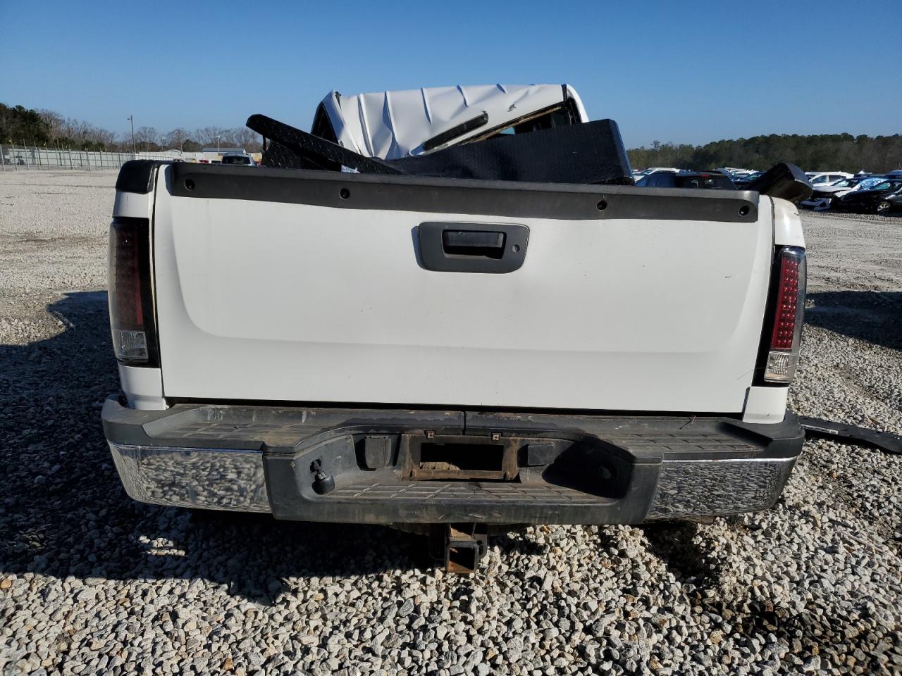 2009 Chevrolet Silverado - Image 6
