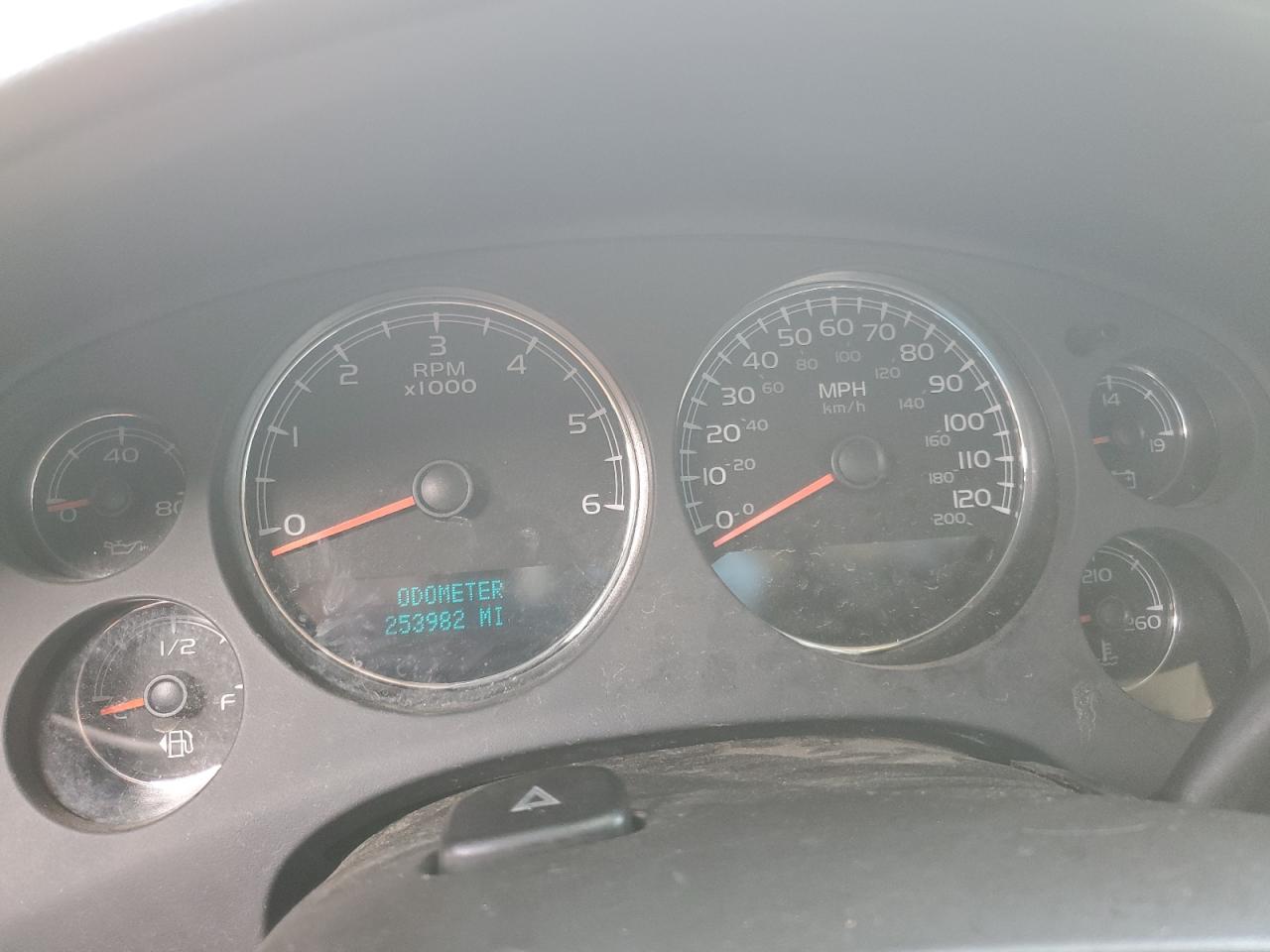 2008 Chevrolet Silverado - Image 9