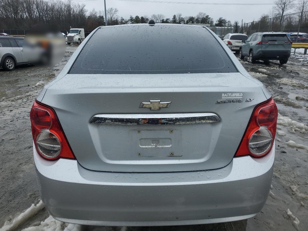 2015 Chevrolet Sonic - Image 6