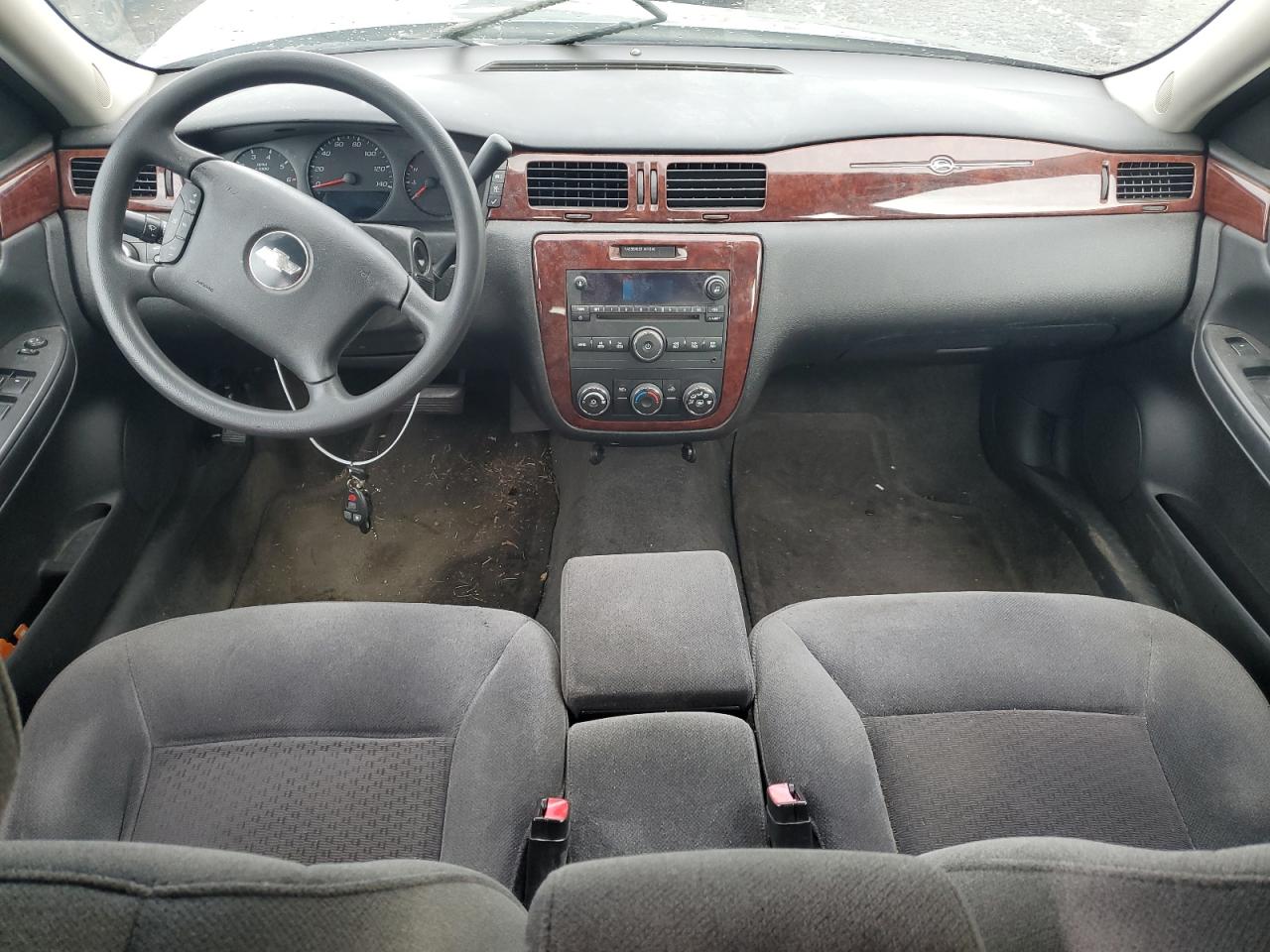2007 Chevrolet Impala - Image 8