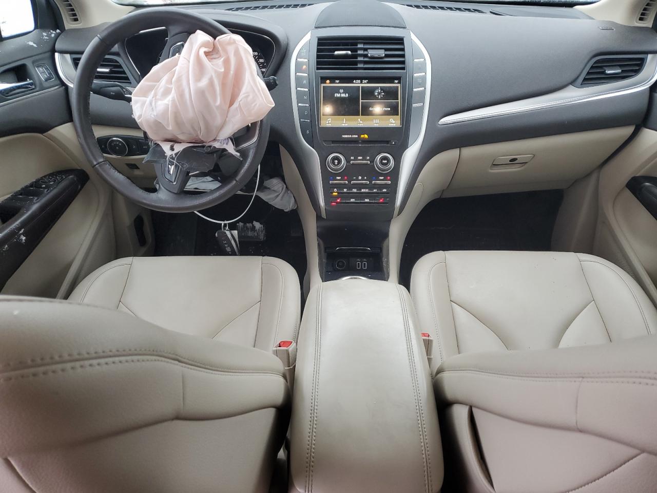 2017 Lincoln MKC - Image 8