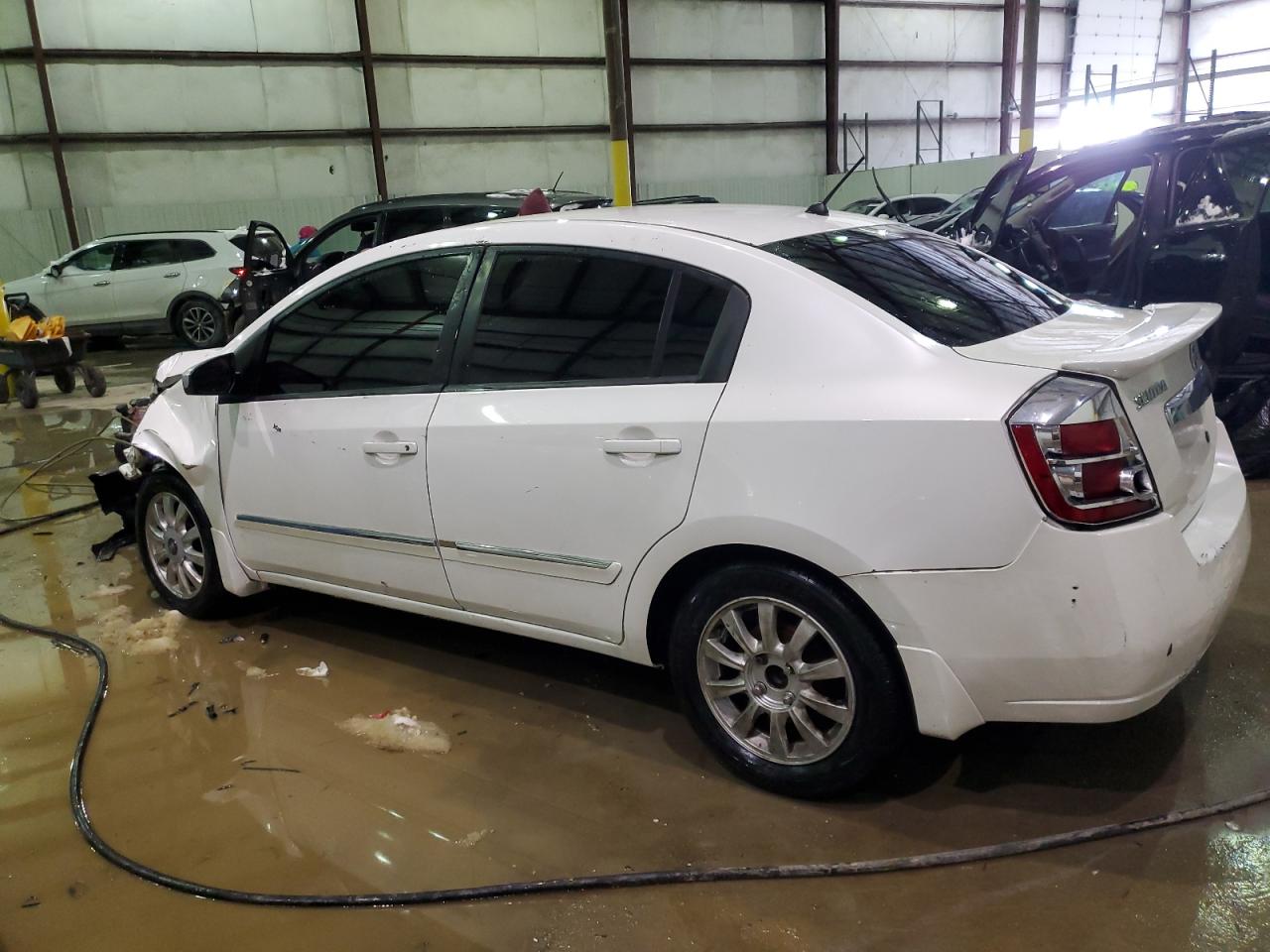 2012 Nissan Sentra - Image 2