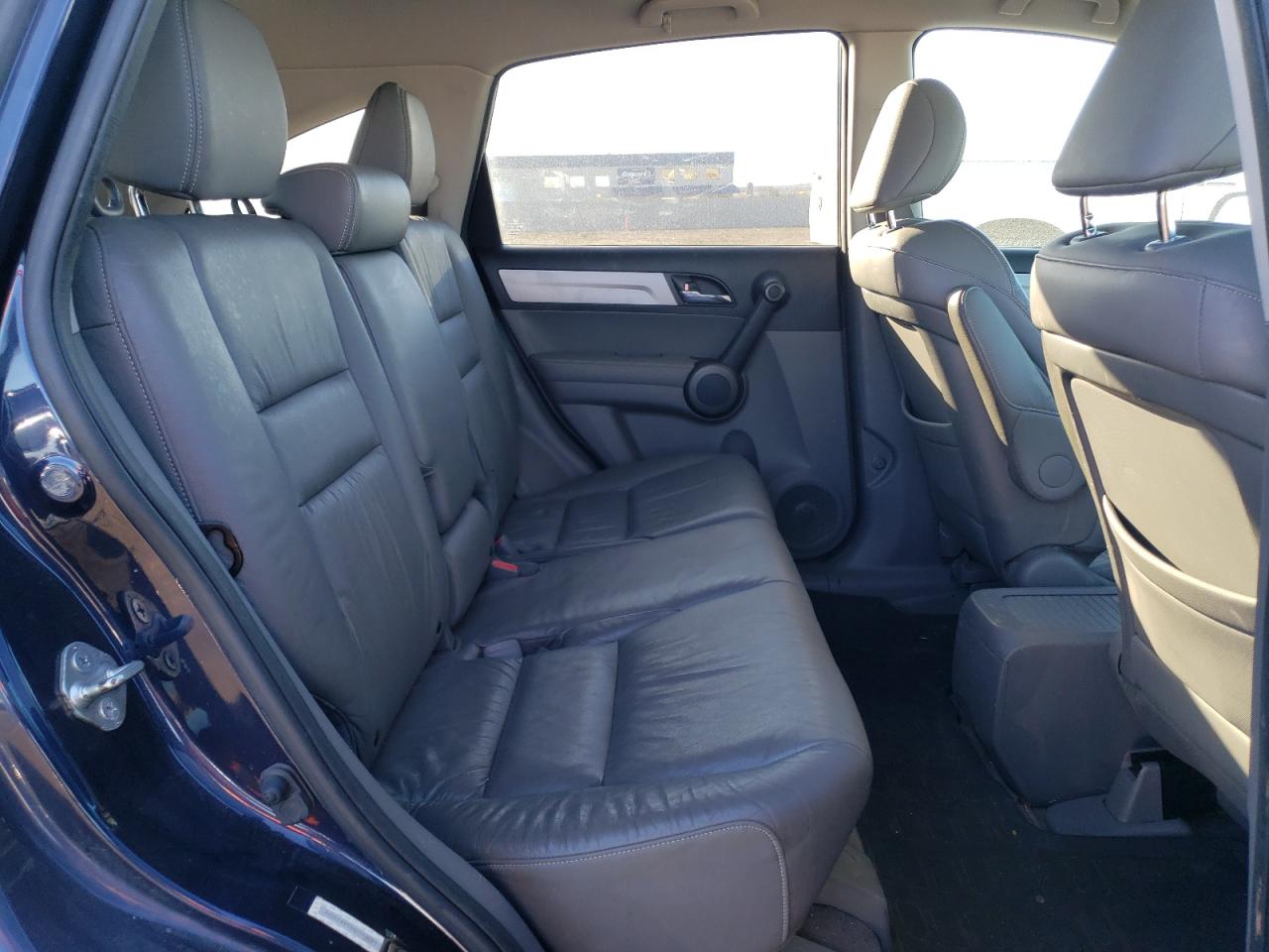 2010 Honda CR-V - Image 11
