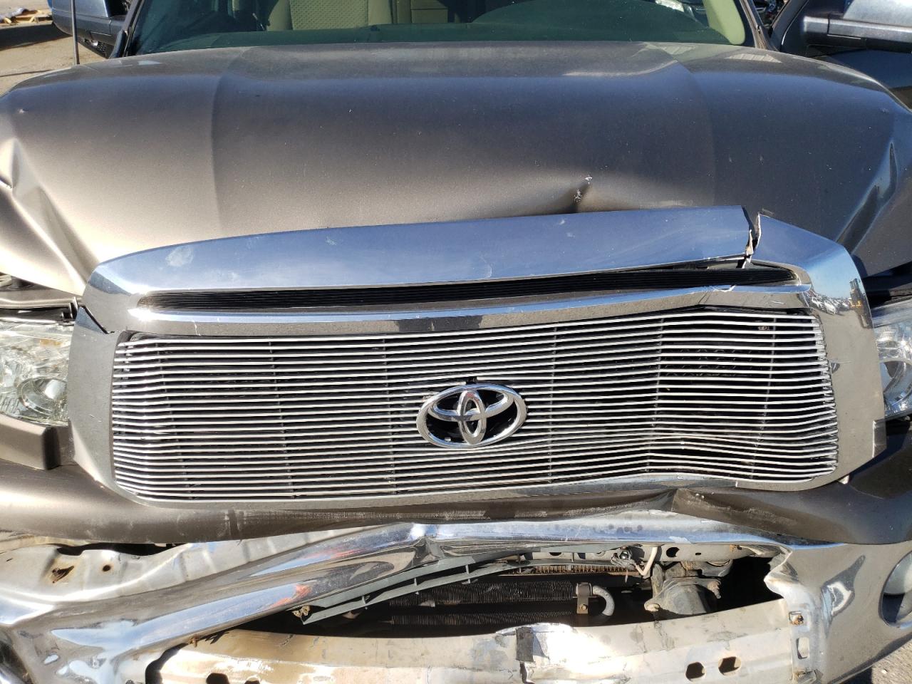 2012 Toyota Tundra - Image 12