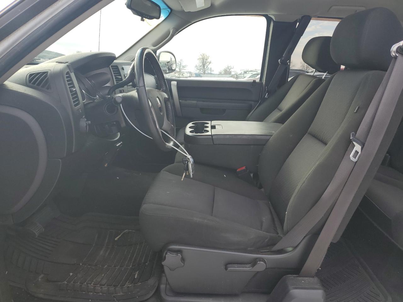 2010 GMC Sierra - Image 7
