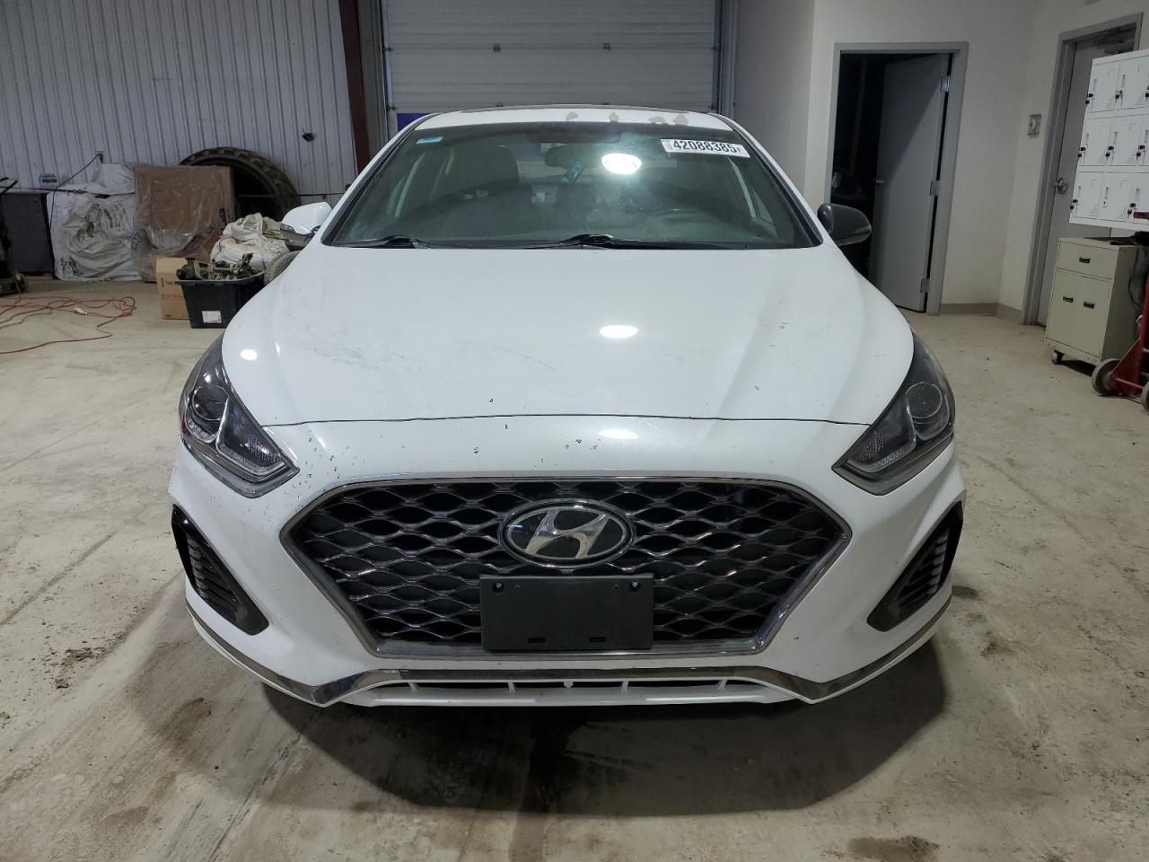 2018 Hyundai Sonata - Image 5
