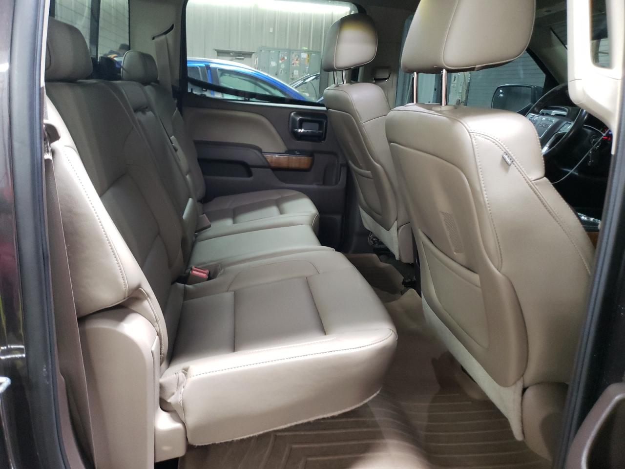 2015 GMC Sierra - Image 10