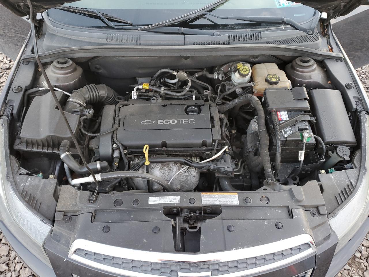 2014 Chevrolet Cruze - Image 11