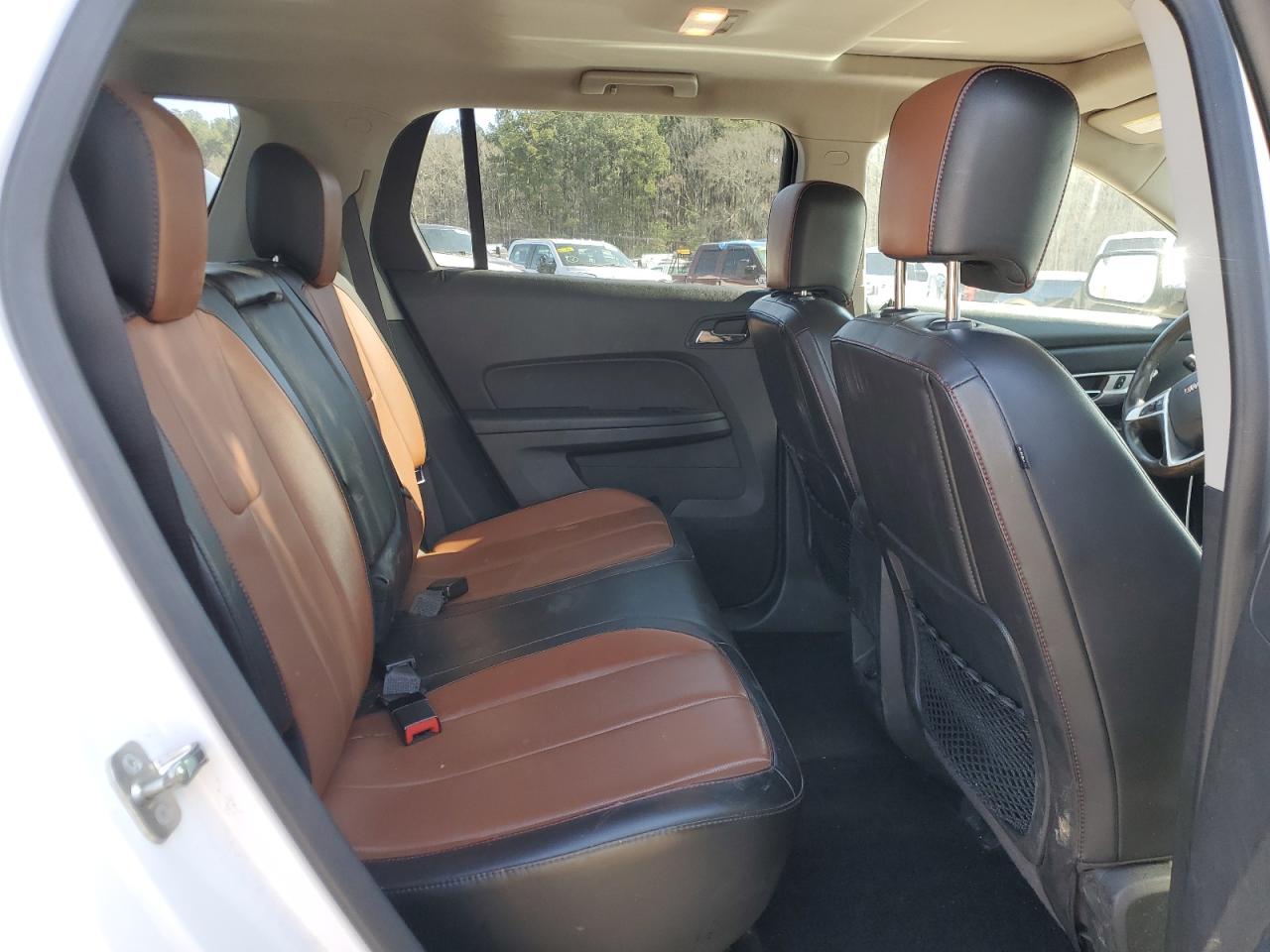 2016 GMC Terrain - Image 12