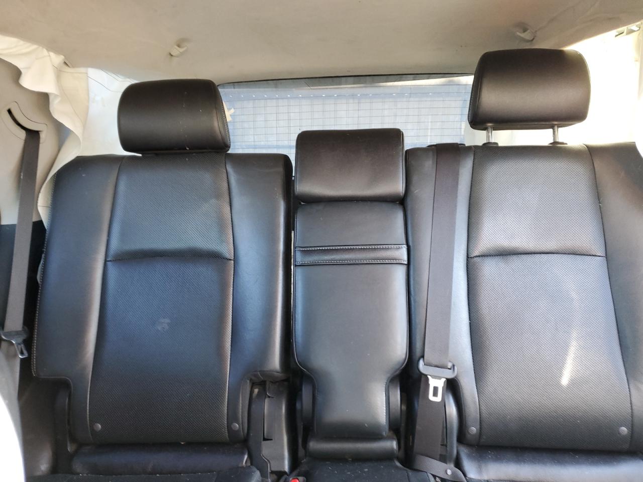 2016 Toyota 4Runner - Image 10