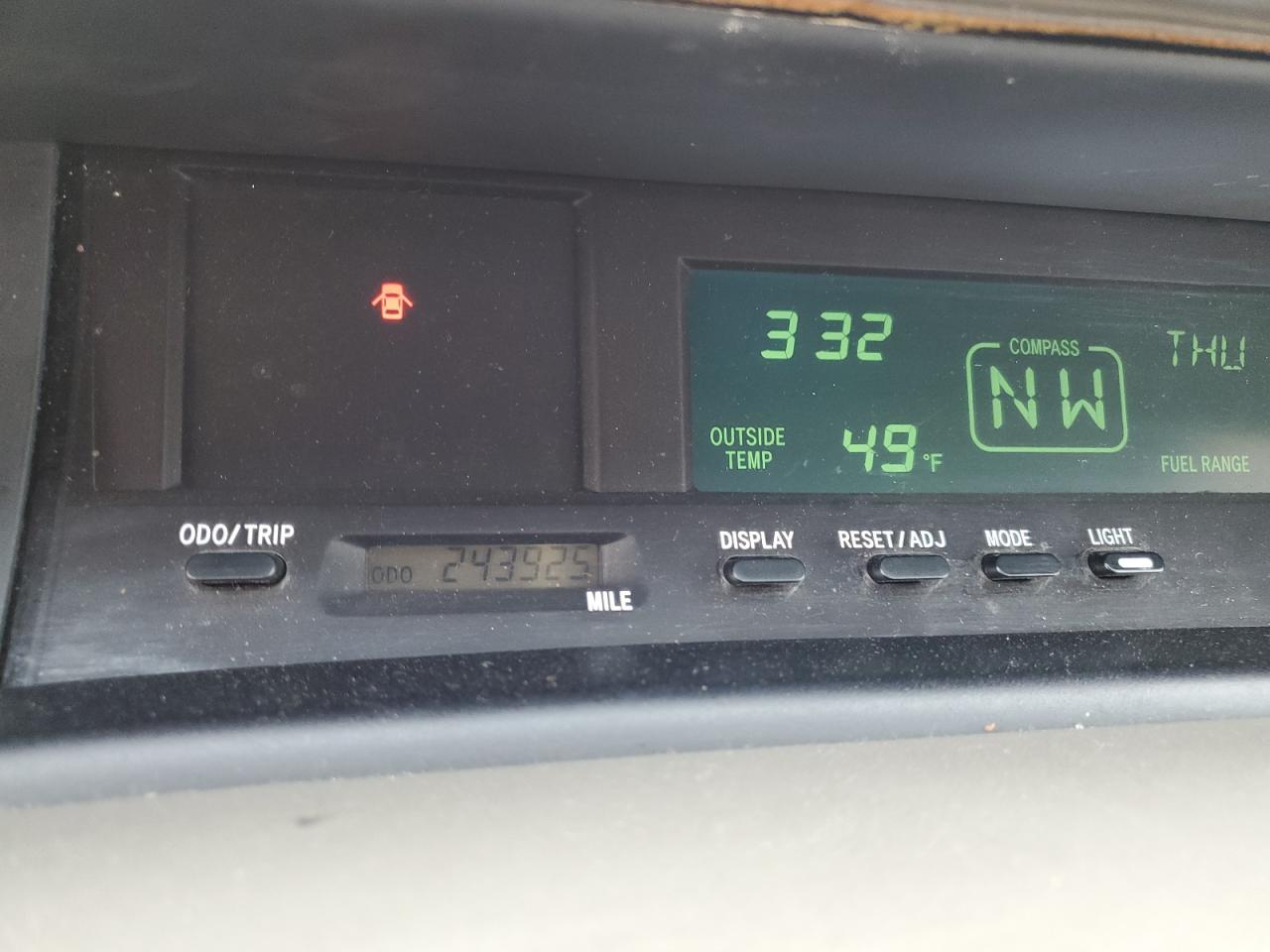 2000 Toyota Avalon - Image 9