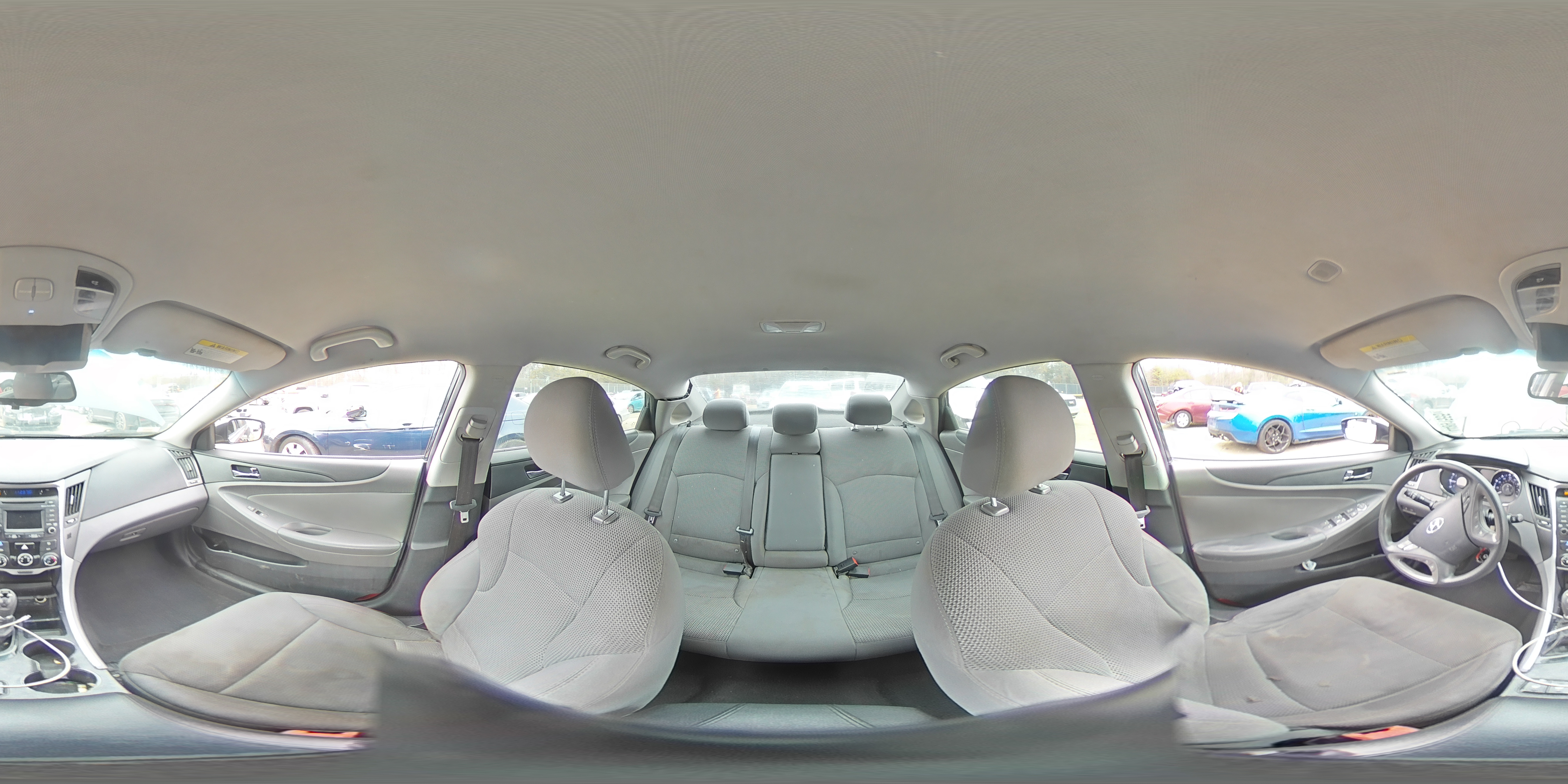 2014 Hyundai Sonata - Image 13