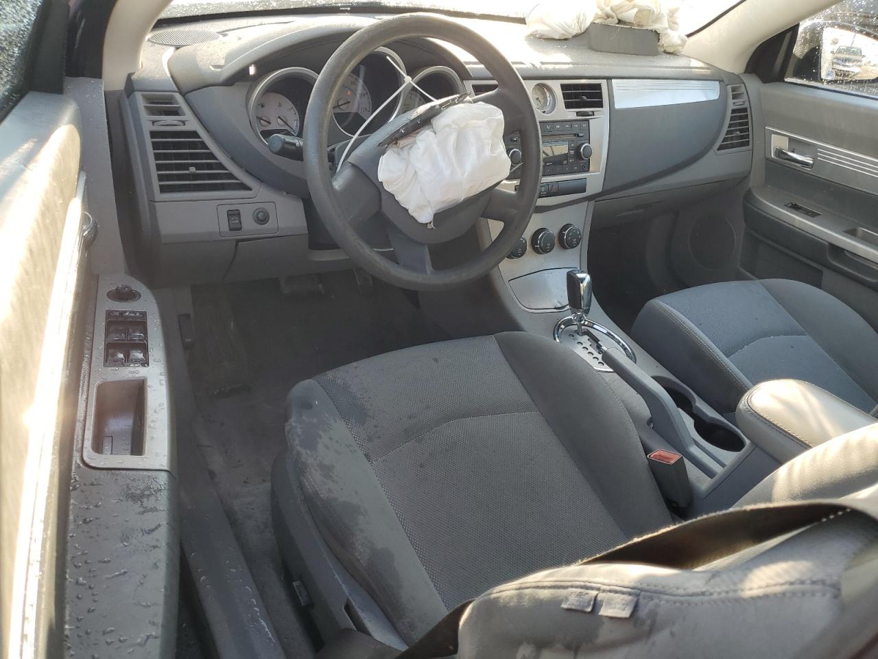 2008 Chrysler Sebring - Image 8