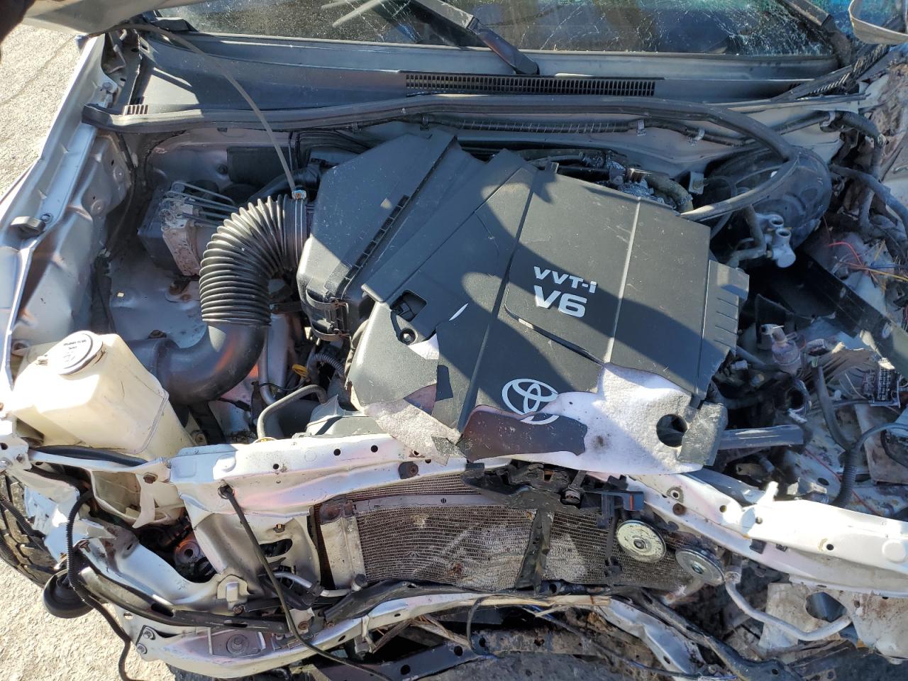2010 Toyota Tacoma - Image 12