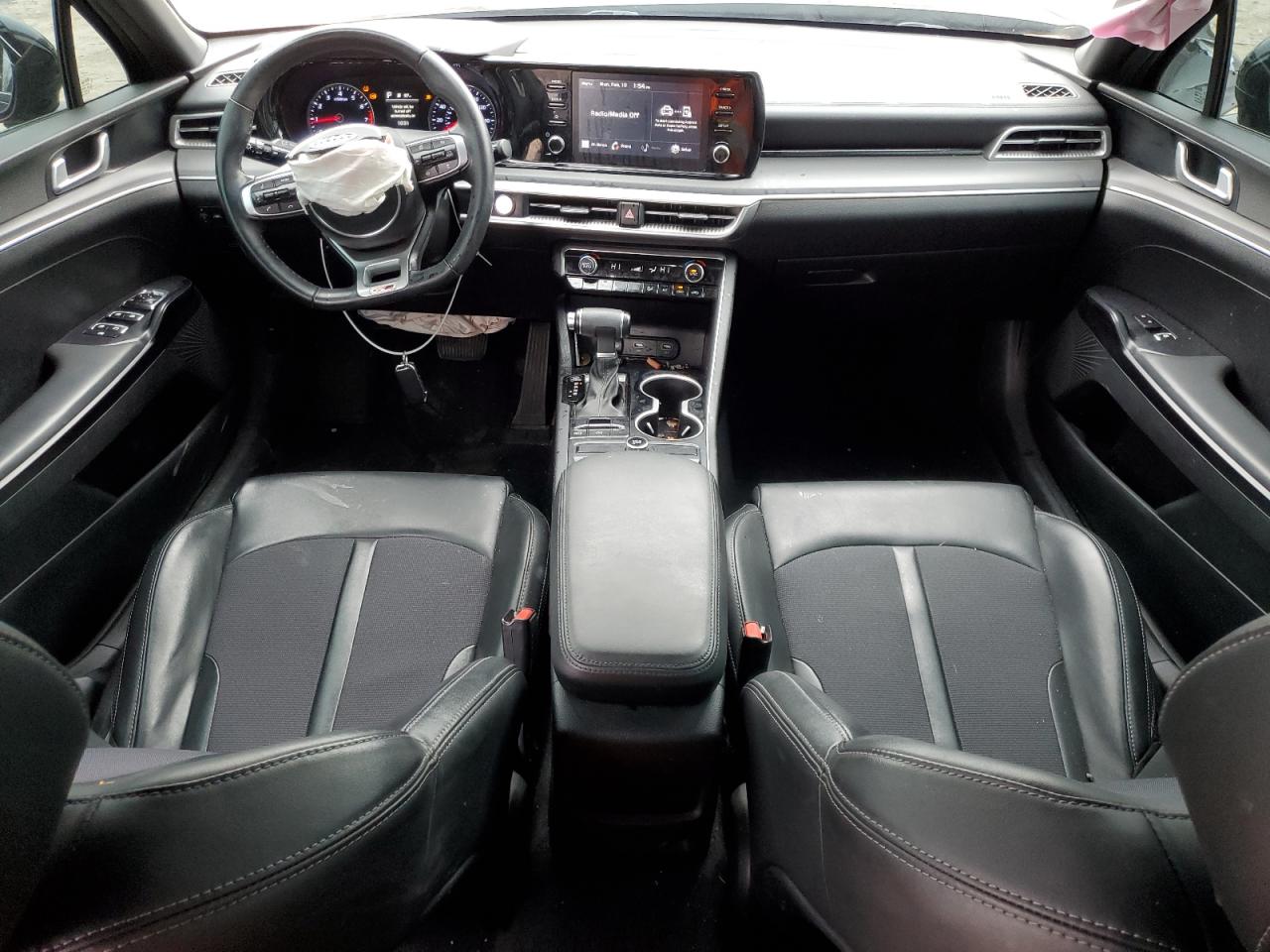 2021 Kia K5 - Image 8