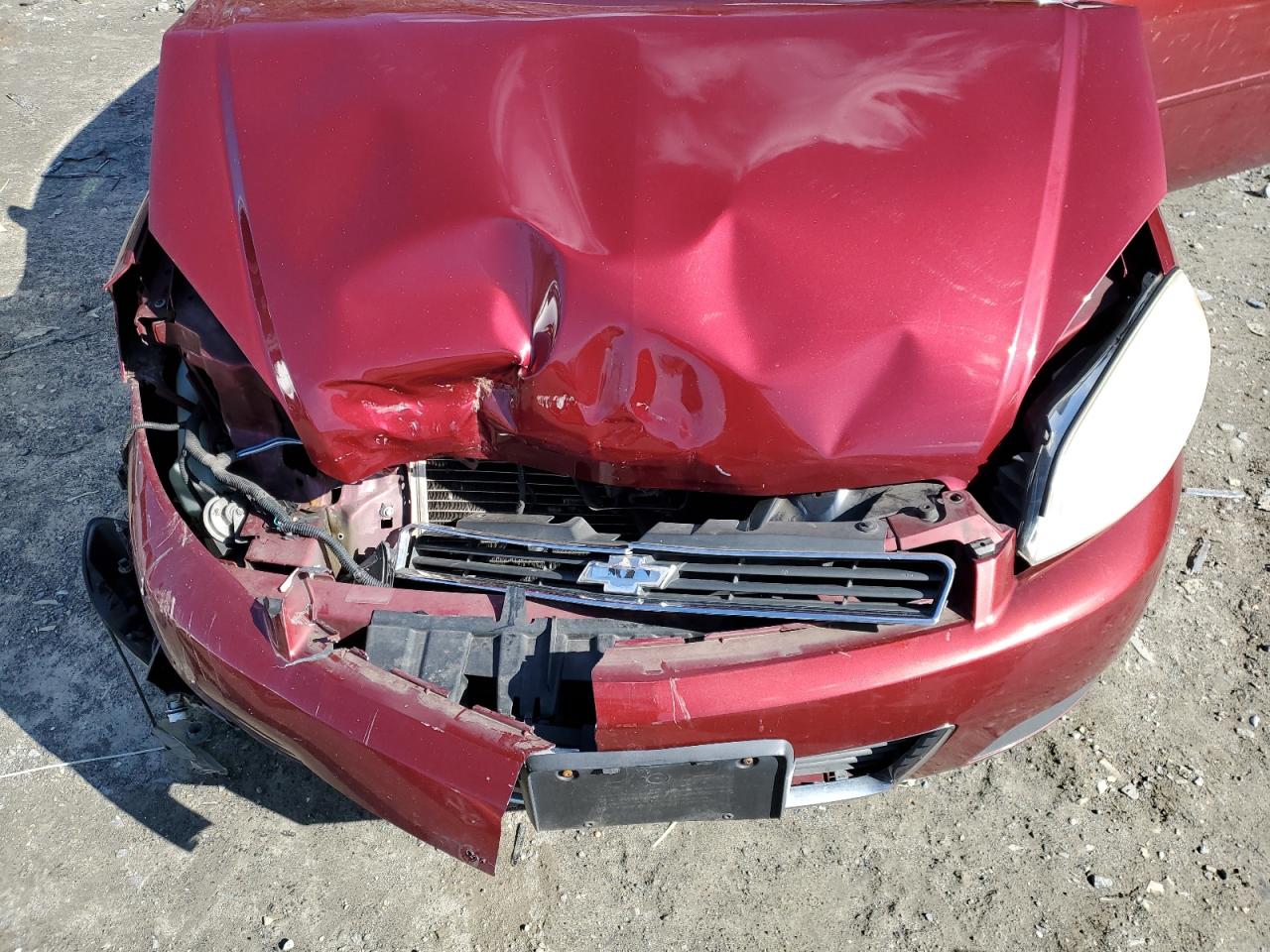2011 Chevrolet Impala - Image 12