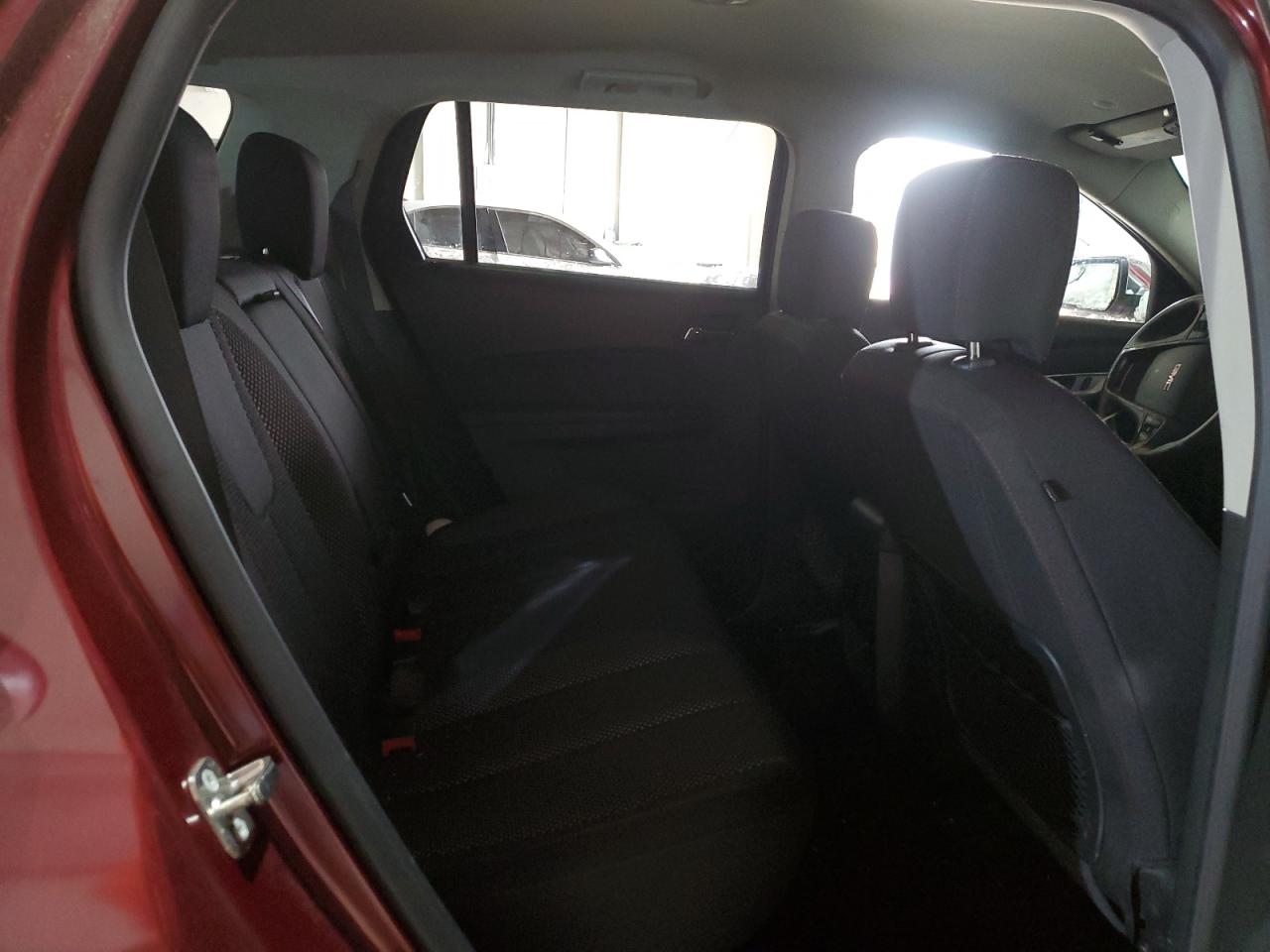 2016 GMC Terrain - Image 11
