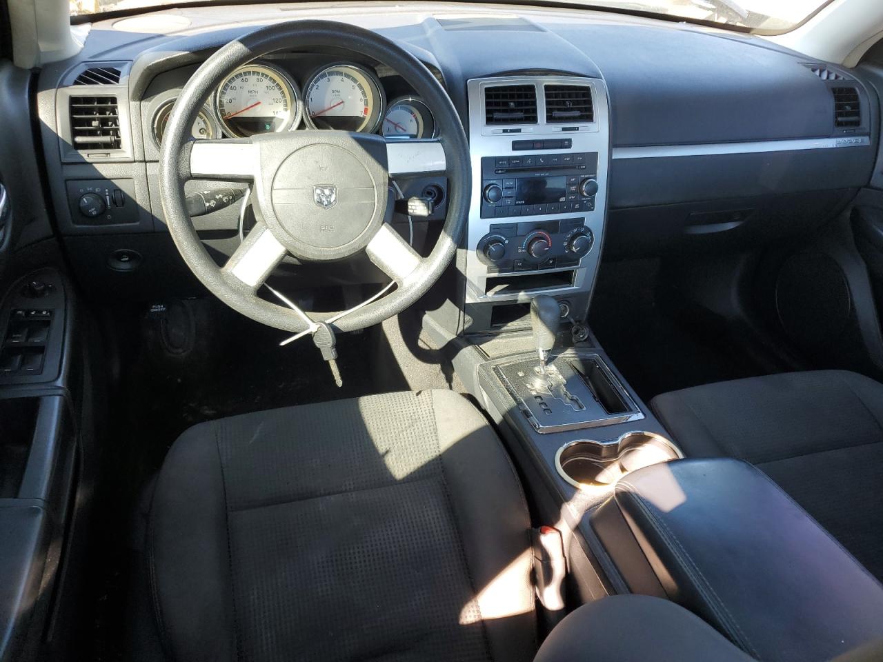 2010 Dodge Charger - Image 8