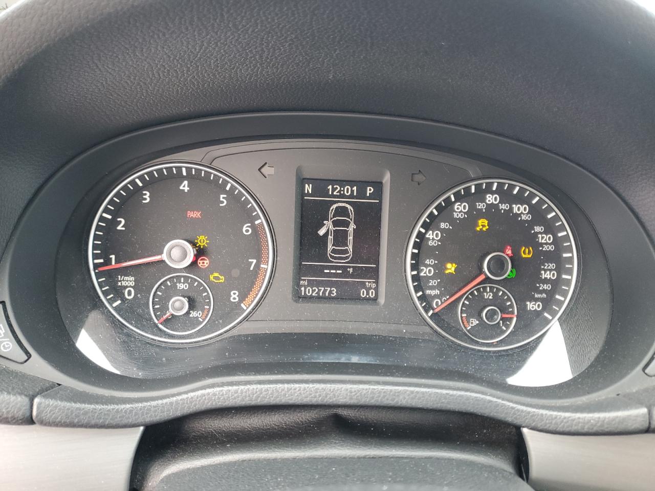 2014 Volkswagen Passat - Image 9