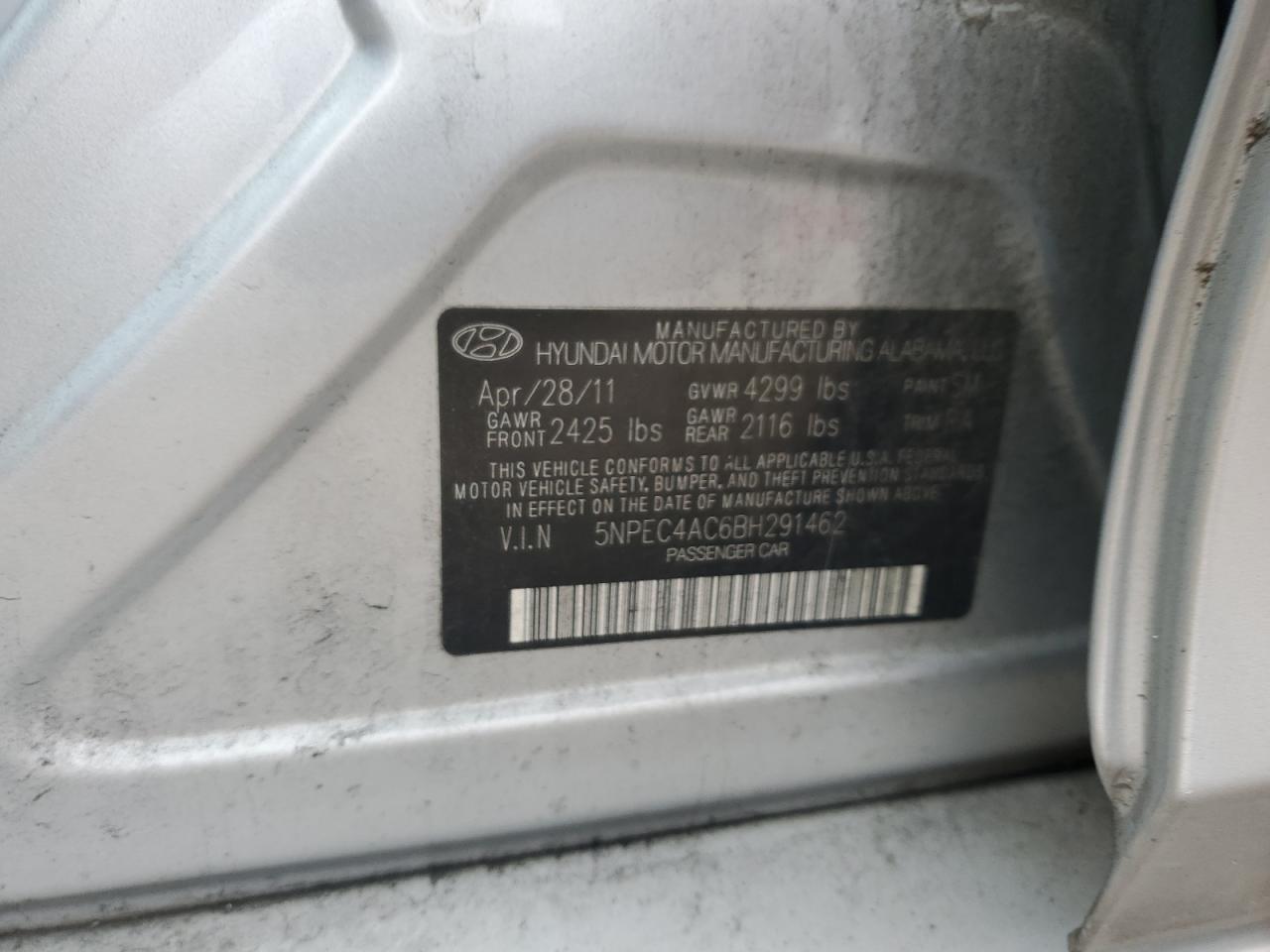 2011 Hyundai Sonata - Image 12