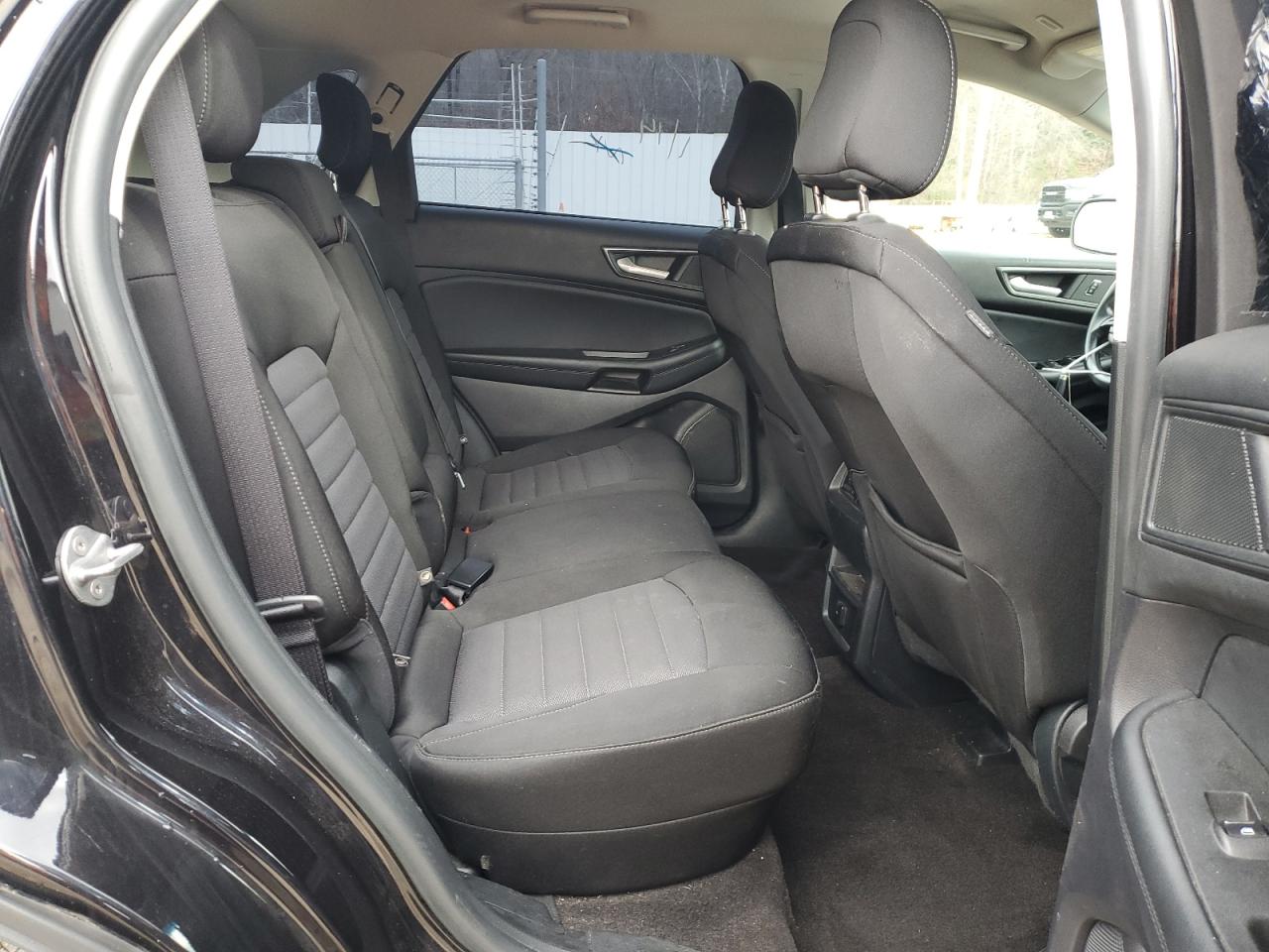 2020 Ford Edge - Image 11