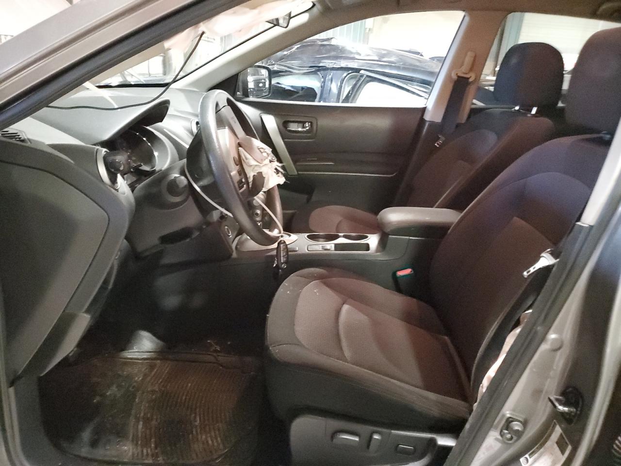 2012 Nissan Rogue - Image 7