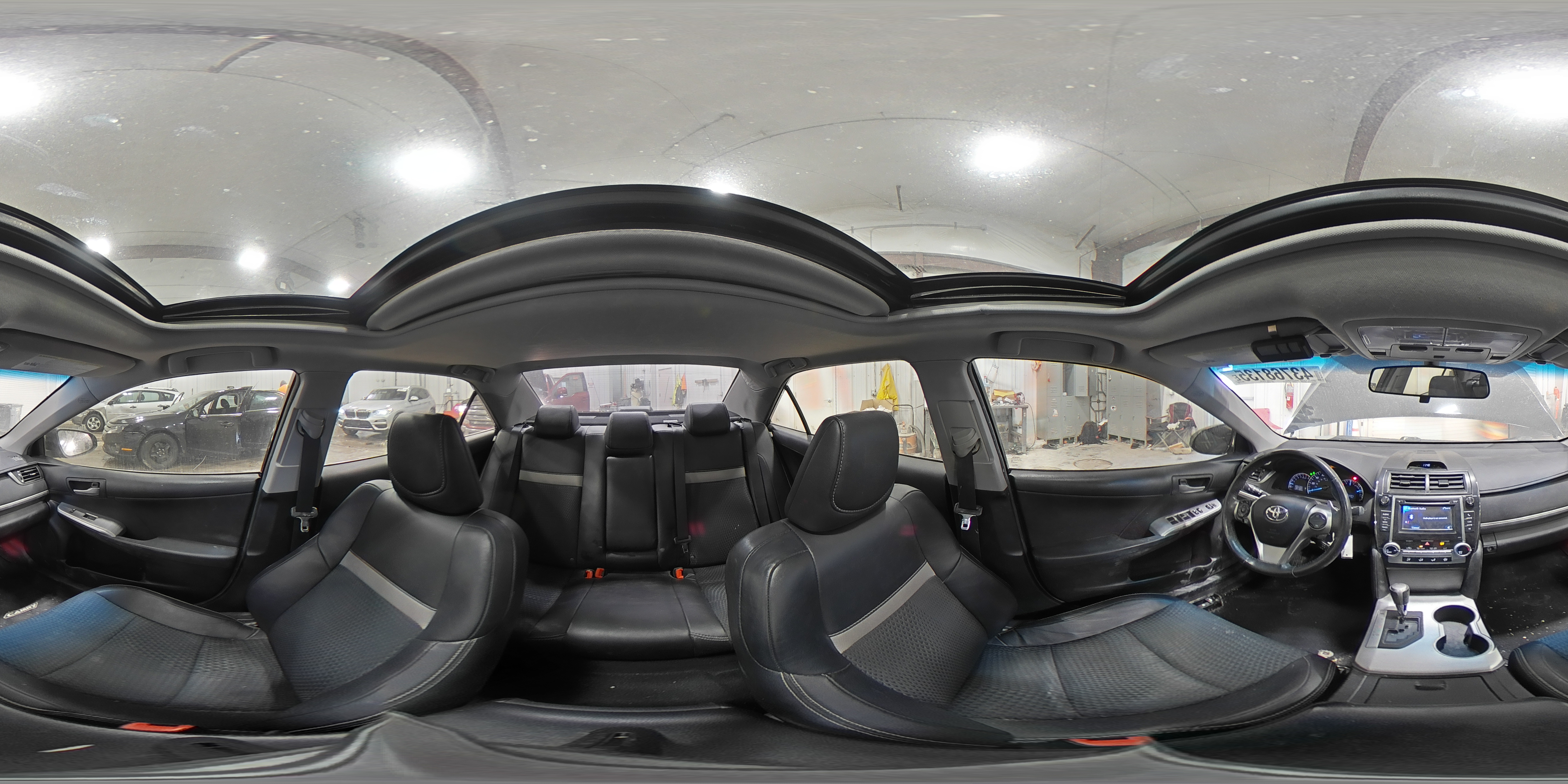 2012 Toyota Camry - Image 14