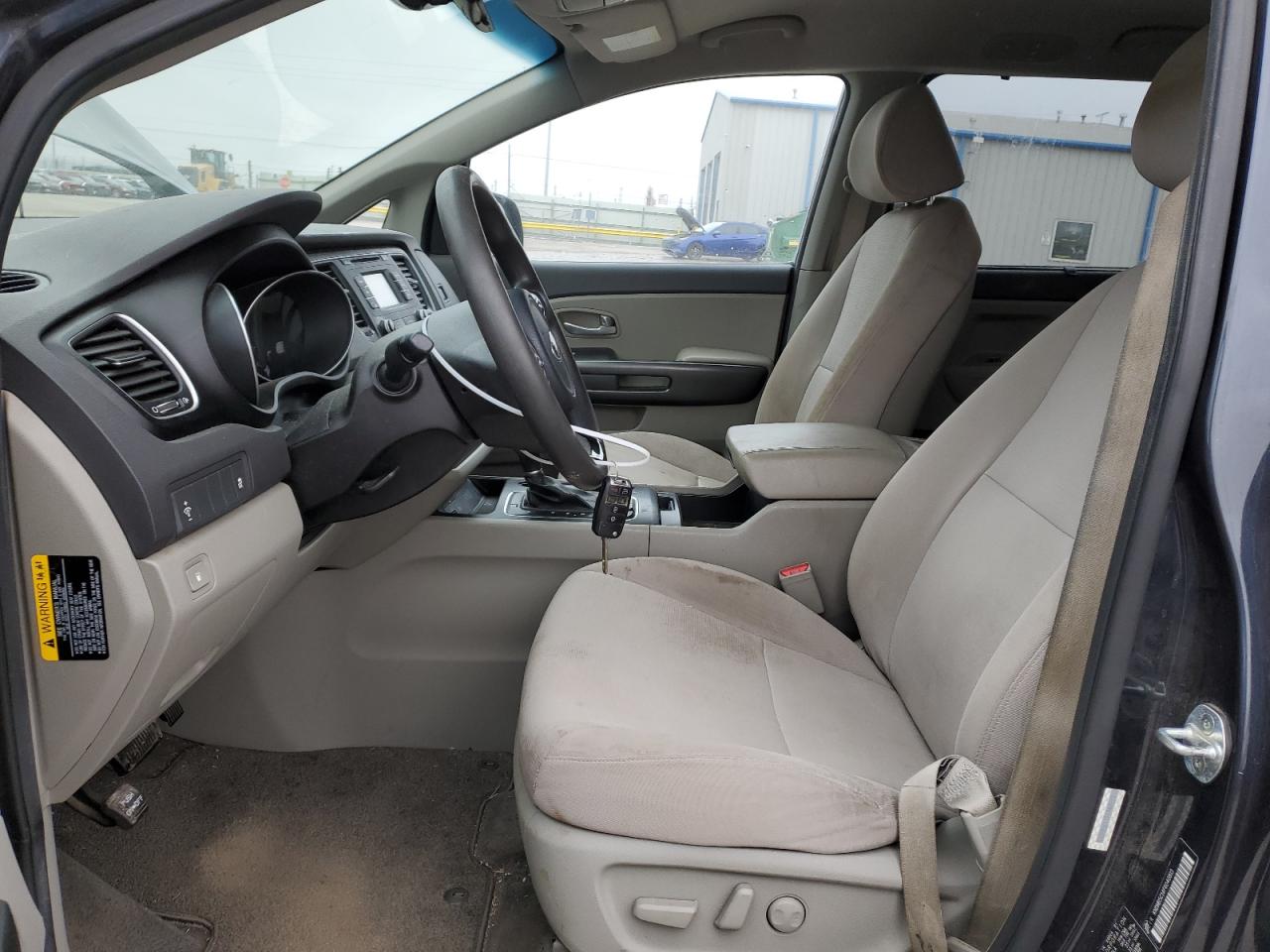 2015 Kia Sedona - Image 7