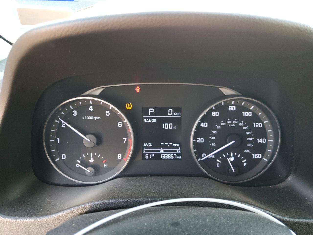 2018 Hyundai Elantra - Image 9