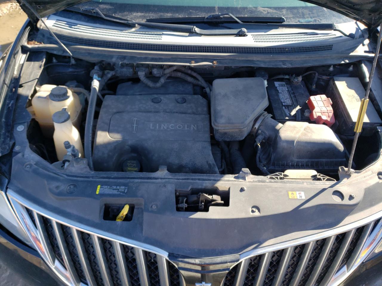 2013 Lincoln MKX - Image 12