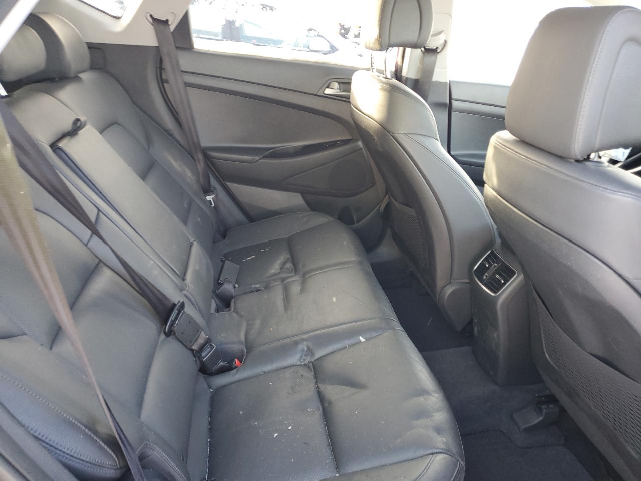 2017 Hyundai Tucson - Image 11