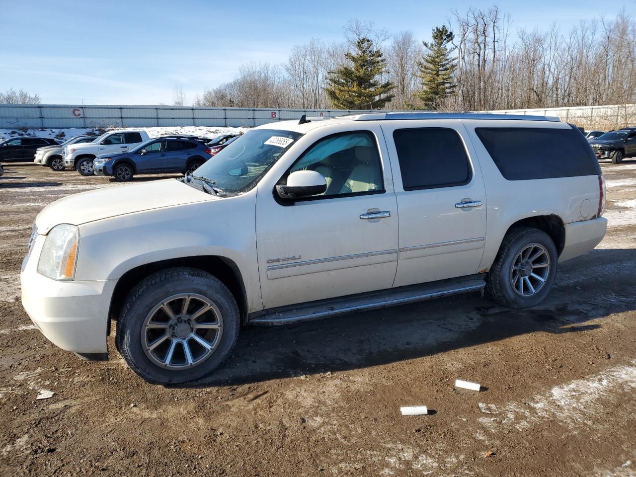 2013 GMC Yukon - Image 1