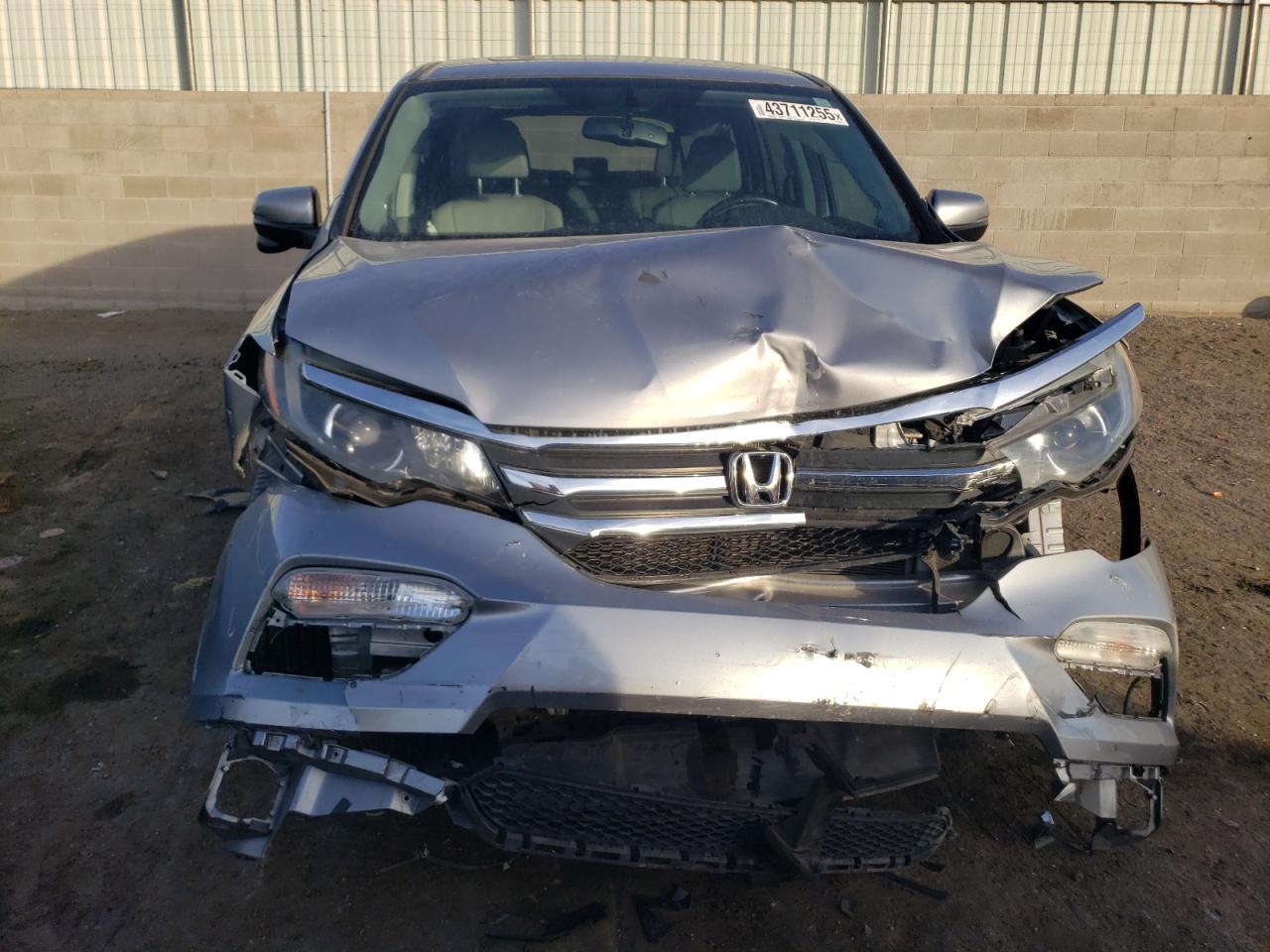 2016 Honda Pilot - Image 5