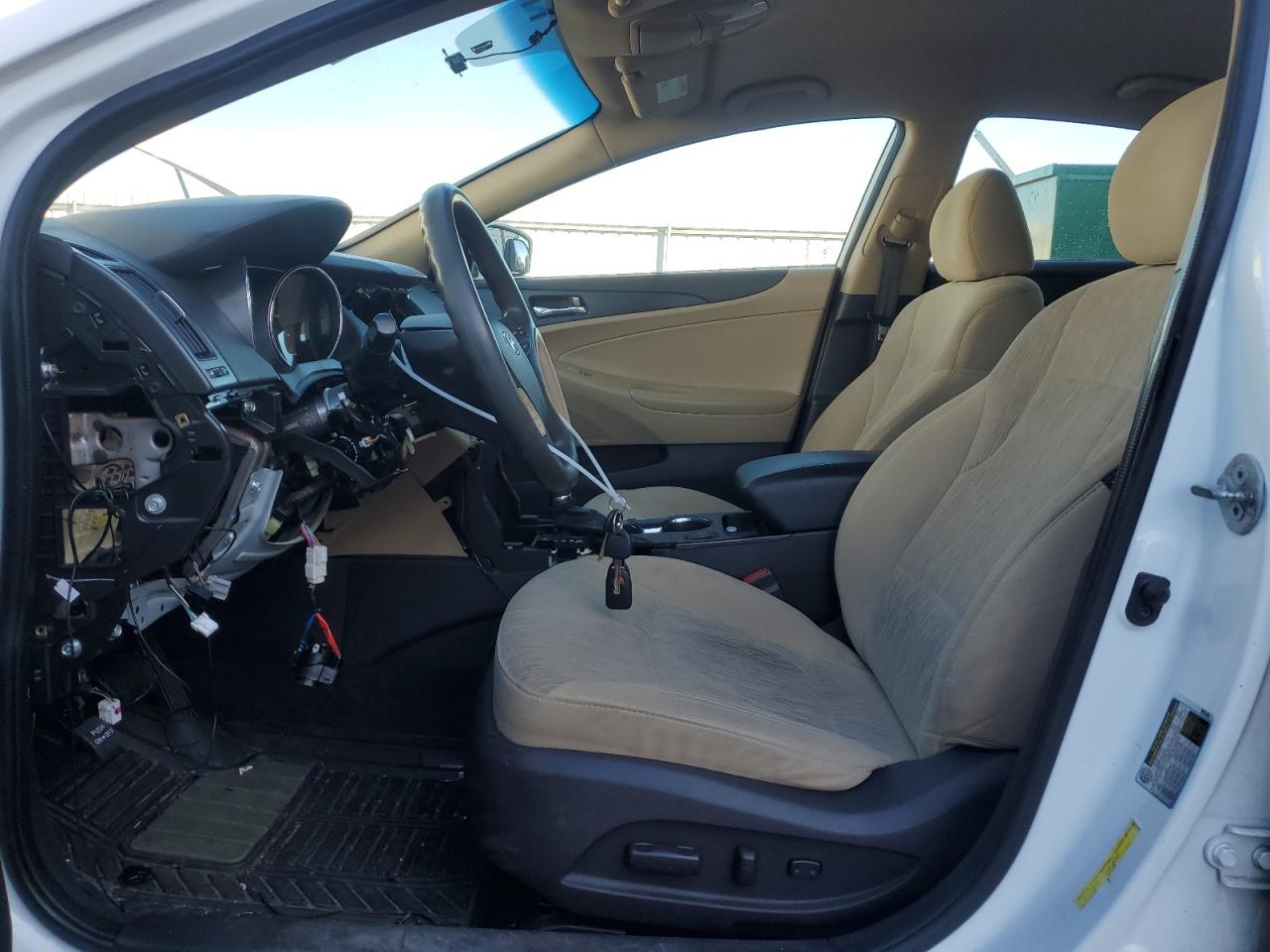 2013 Hyundai Sonata - Image 7