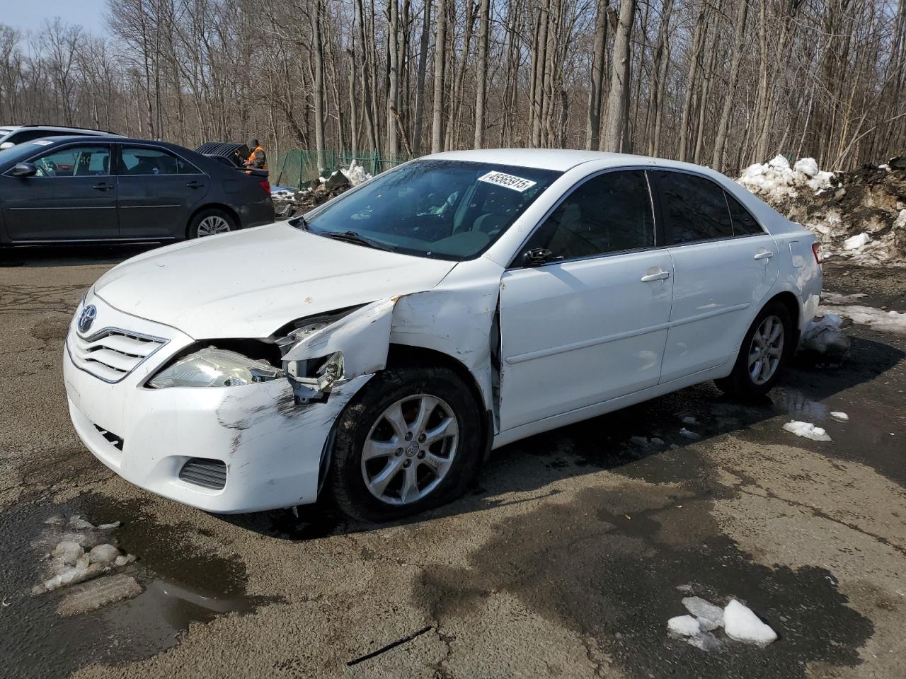 2011 Toyota Camry - Image 1