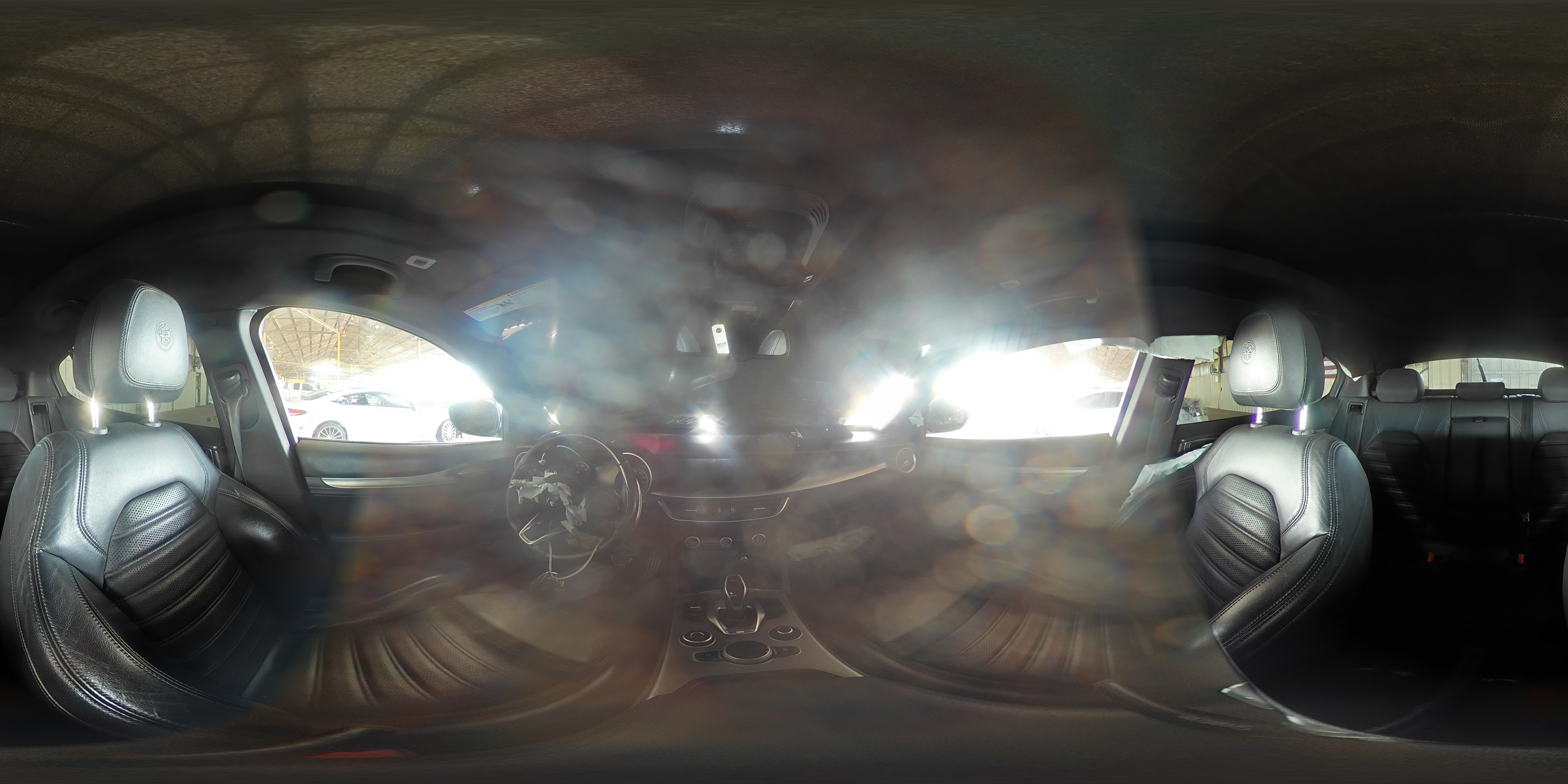 2022 Alfa Romeo Stelvio - Image 13