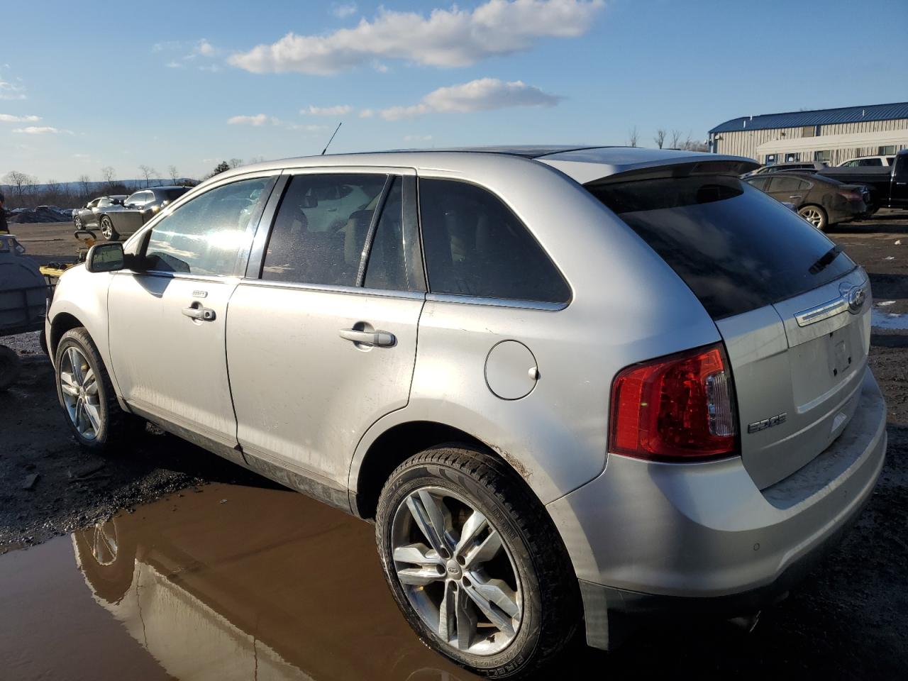 2011 Ford Edge - Image 2