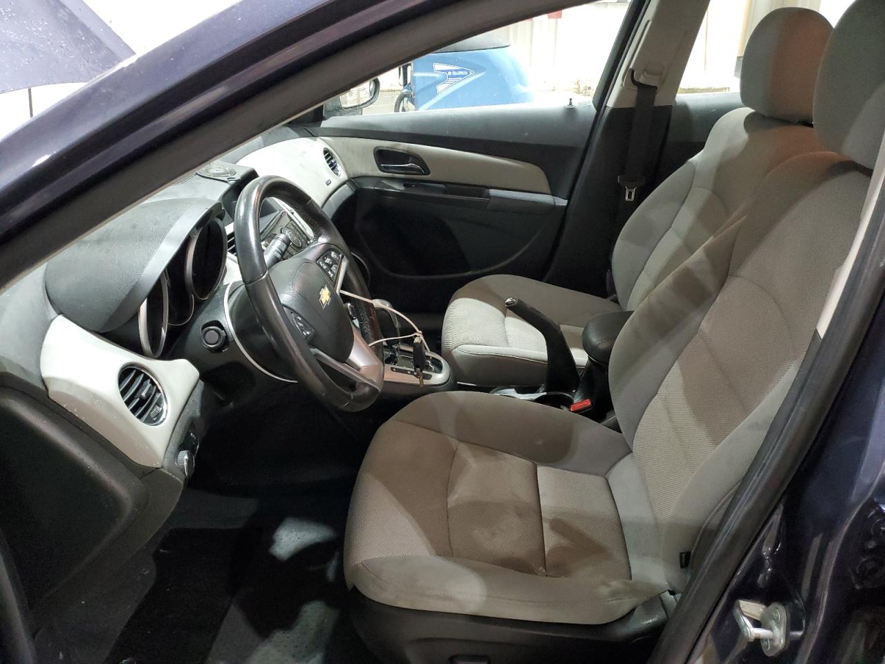 2013 Chevrolet Cruze - Image 7