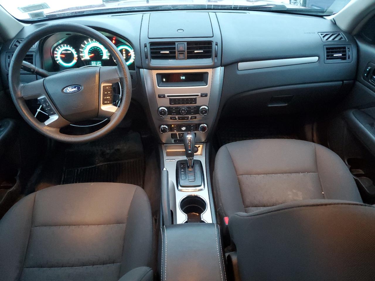 2010 Ford Fusion - Image 8