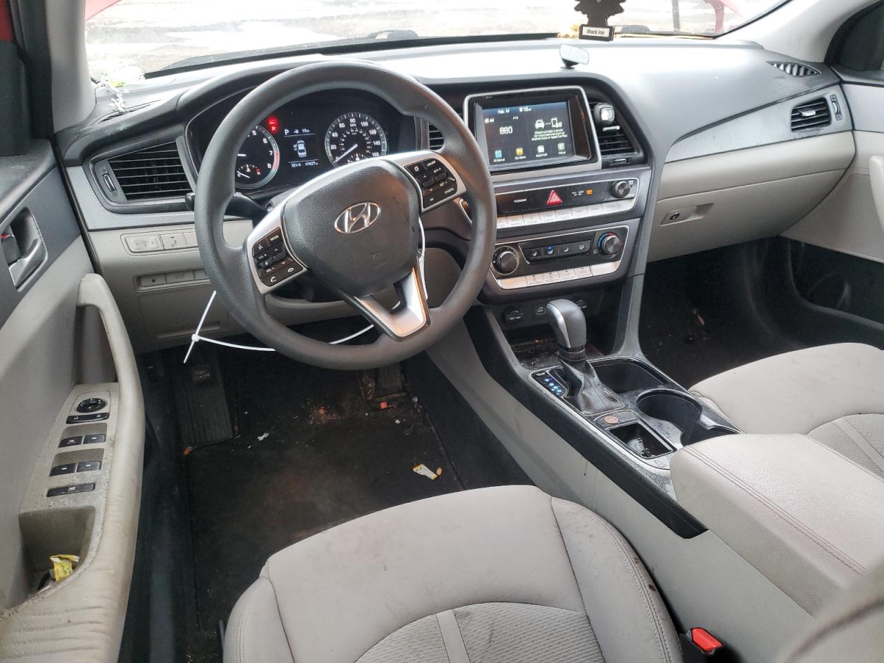 2019 Hyundai Sonata - Image 8
