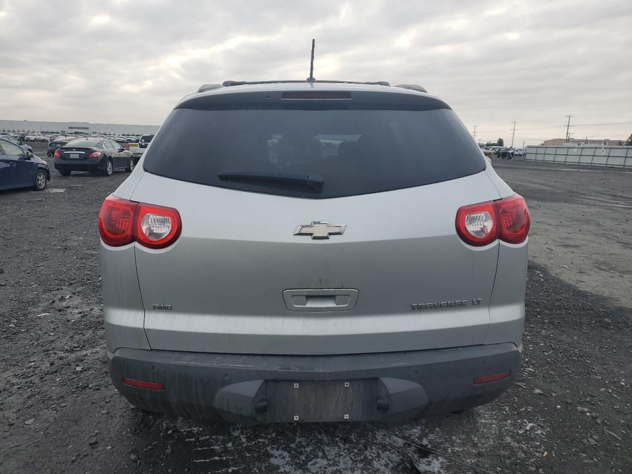 2012 Chevrolet Traverse - Image 6