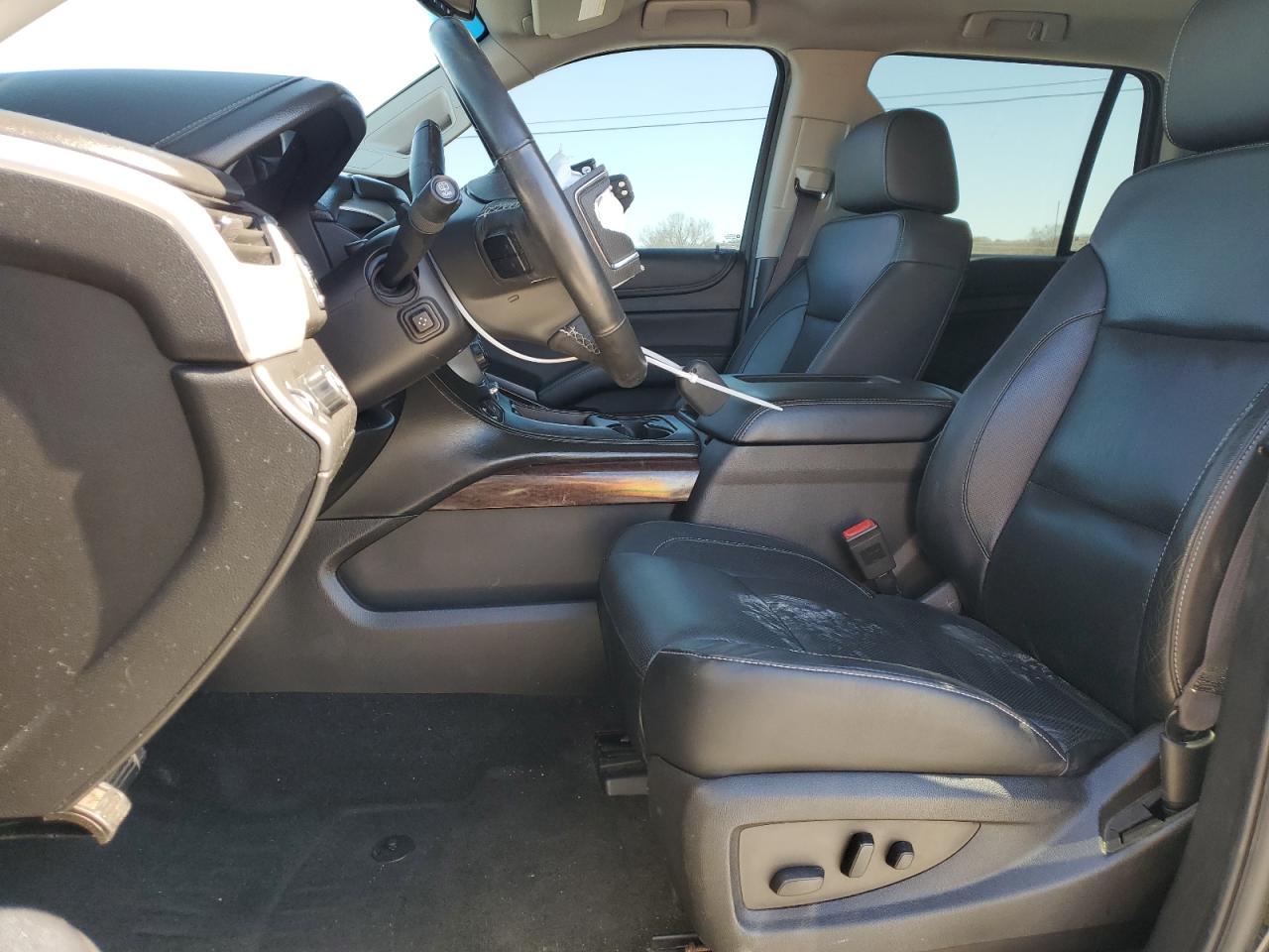 2017 GMC Yukon - Image 7