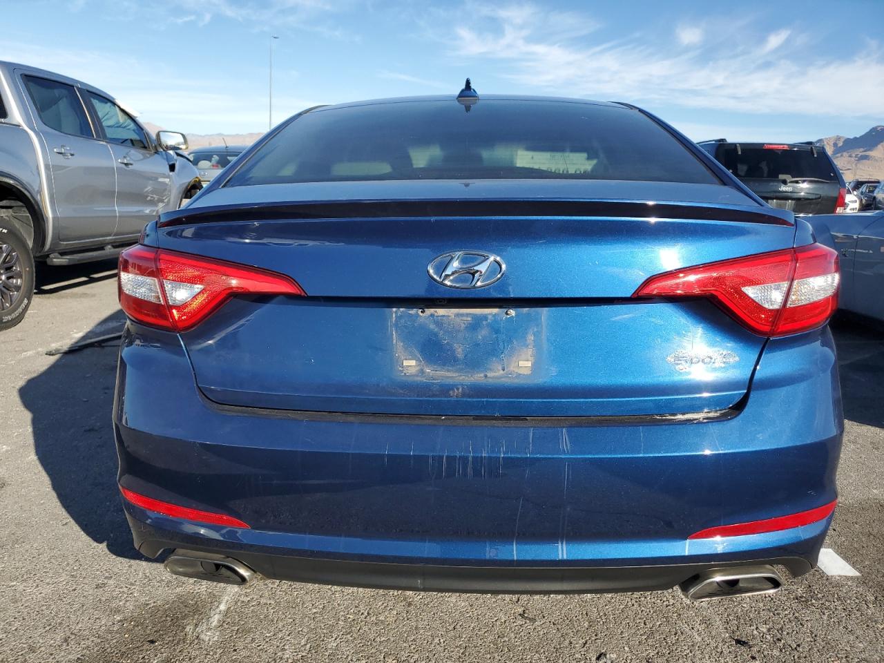 2015 Hyundai Sonata - Image 6