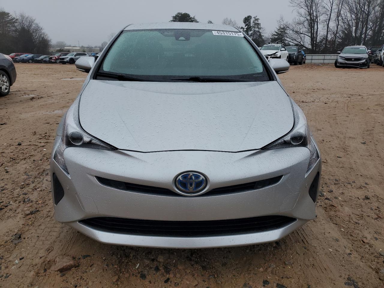 2017 Toyota Prius - Image 5