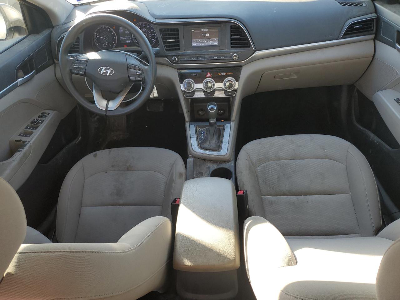 2019 Hyundai Elantra - Image 8
