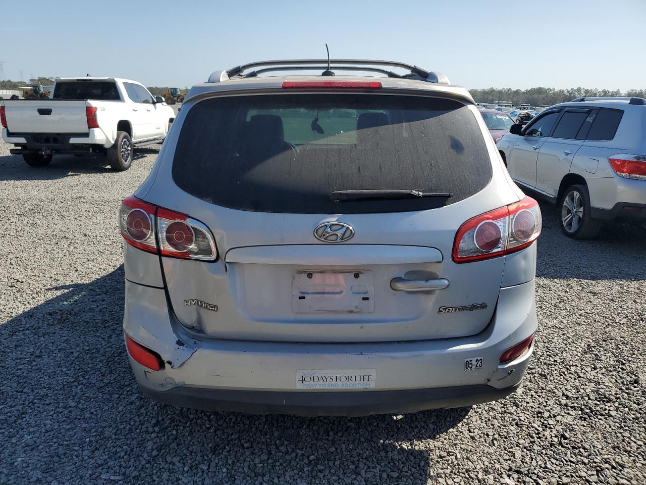 2010 Hyundai Santa Fe - Image 6